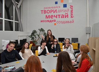 Изображение В читальном зале Фундаментальной библиотеки состоялось костюмированное событие в стиле славянской мифологии – Ночь Велеса